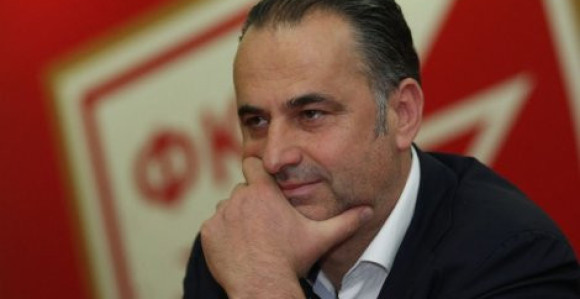 Grof obećao Vieri: Ja te plaćam, ako Zvezda kasni!
