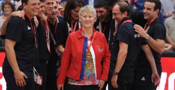 Marina oduševila kombinacijom: Sako u bojama srpske zastave!