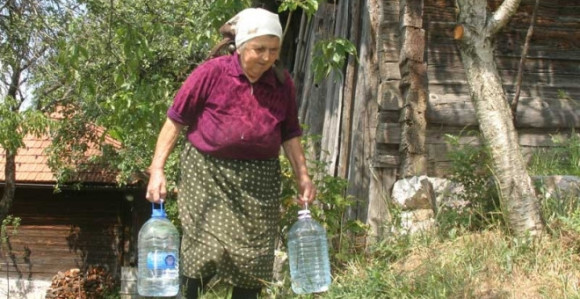 Na Manjači danima žedni i ljudi i stoka