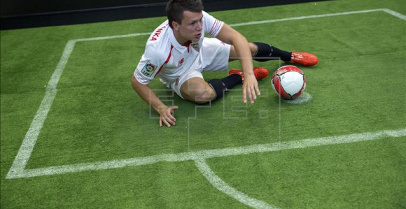 Видео: Конопљанка дошао на промоцију ''пијан''?!