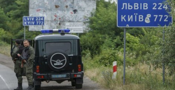 Ukrajinski policajac pucao na Rusa koji se fotografisao na granici