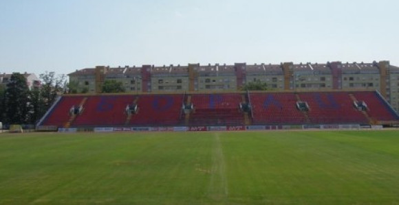 Spaljen travnjak na stadionu u Banjaluci?!