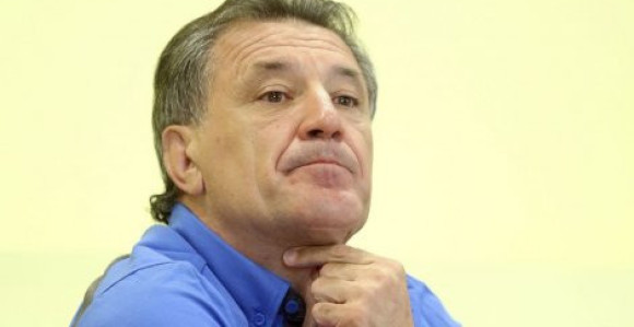 Овај човјек је стварно прави МАГ за трансфере!!!