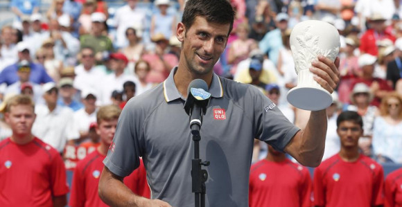 Novak: Uzeću ga...kad Rodžer ode u penziju!
