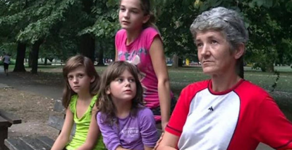 One spavaju u parku!