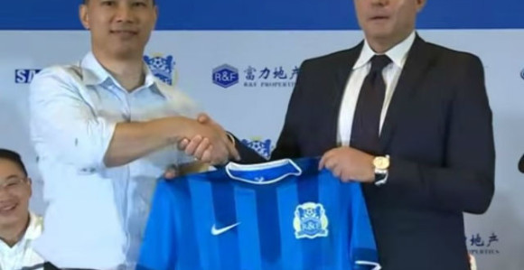 Počela Piksijeva kineska avantura!