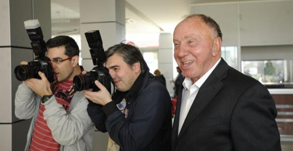 Бата Ђора: Звезда ће бити убједљиво прва!