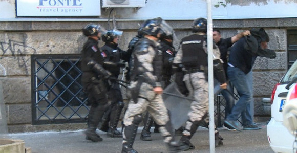 Negirali krivicu za napad na Vučića