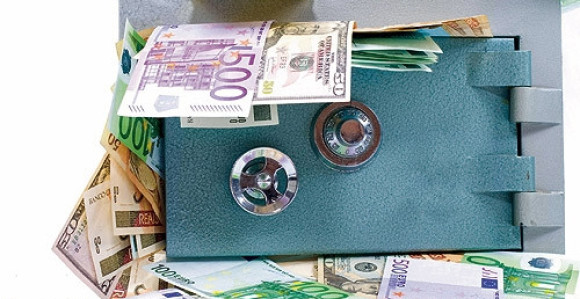 Brutalno visoke zarade pojedinaca