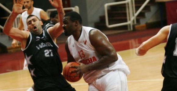 Debitovao Sofo, Zvezda jedva pobijedila!