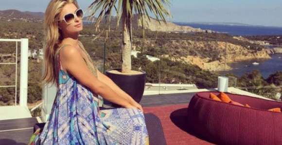 Vatrogasac vratio Paris Hilton izgubljeni prsten, vrijedan 350.000 dolara