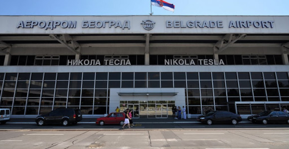 Avion za Minhen vraćen zbog ptice!