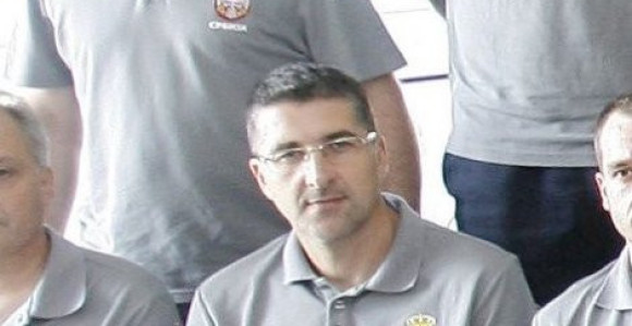 Ko je Zagrepčanin iz sjenke na klupi Srbije?!