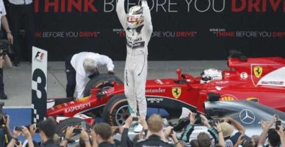 F1: Hamilton o dostizanju Sene...