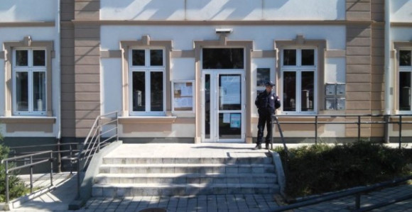 Filmska pljačka, povrijeđena radnica