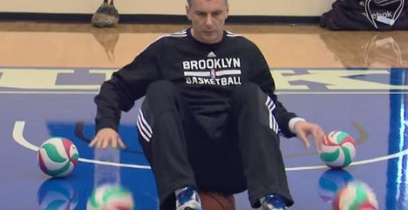 Видео: Власник Нетса вештији од својих играча!