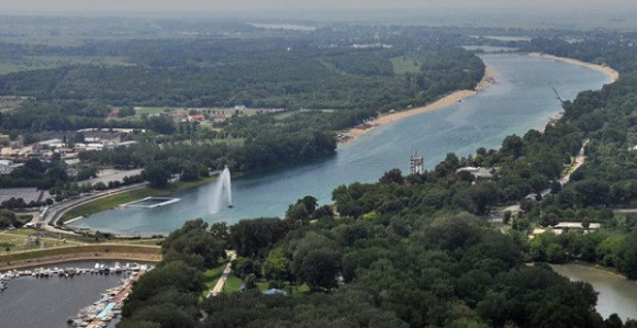 Grade tunel ispod Ade?