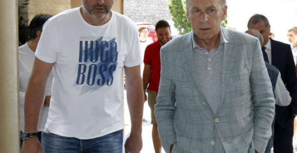 Grof i igrači Zvezde hoće Džaju za predsjednika!