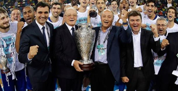 Dudi drugi trofej sa Efesom!