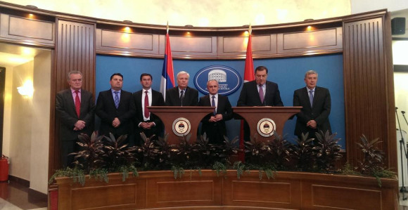 Dodik: Izviniću se iako su poremećeni