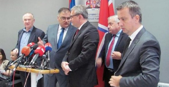 Sa režimom nema dogovora,on se ruši!