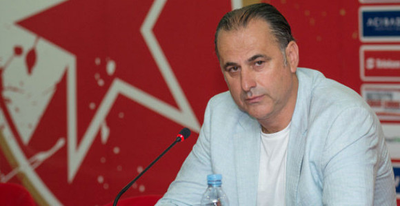 Grof pred Vošu o Farmi, rekordu, Stoletu...