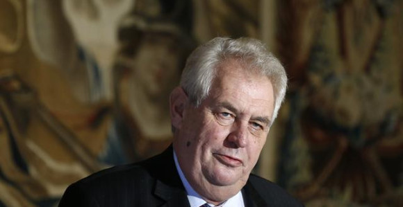 Miloš Zeman: Merkel je lažni humanista