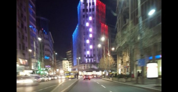 Beograd šalje podršku francuskom narodu!