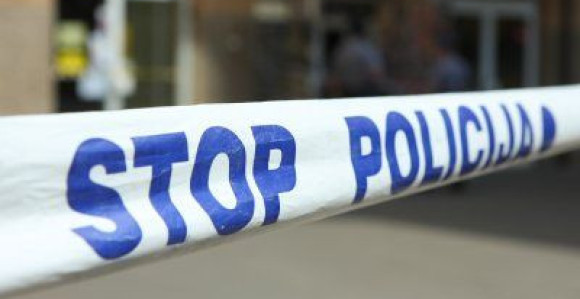 Povrijeđena dva lica u sudaru 