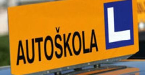 Sve vrvi od korupcije u procesu sticanja vozačkih dozvola!