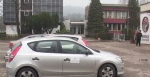 Policija ’’pročešljala'' Fabriku glinice Birač VIDEO