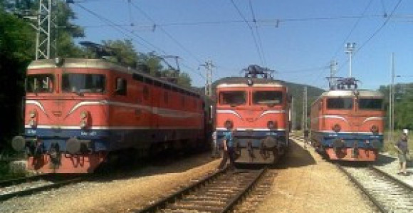 Traže hitan sastanak sa premijerom