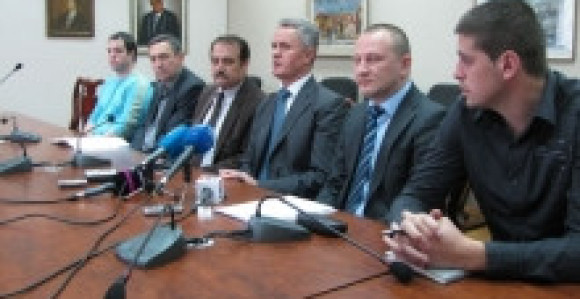 Dekani danas podnose raport o nepotizmu