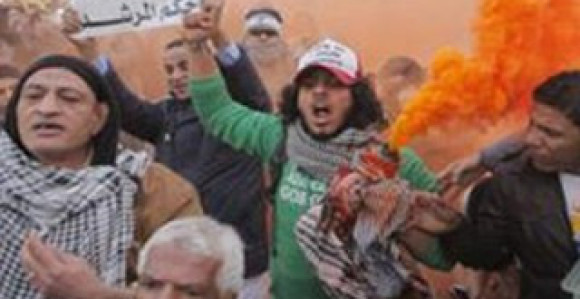 Egipat: Sukobi demonstranata i policije na trgu Tahrir