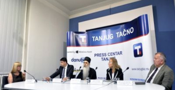 Ima li varnica između crkve i države?