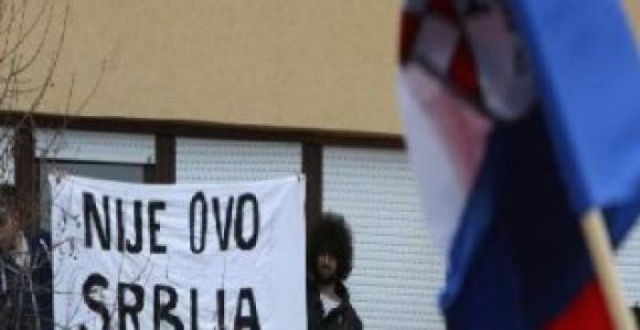 Raspala se vukovarska antićirilična grupa