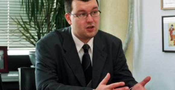 Intelektualci apeluju da stranke ne zanemare Srbe u regionu