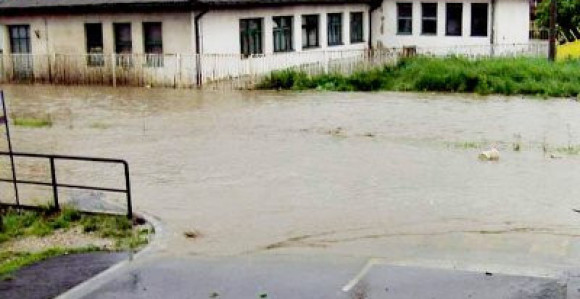 Uplaćeno 5.566.506 KM za pomoć poplavljenima 