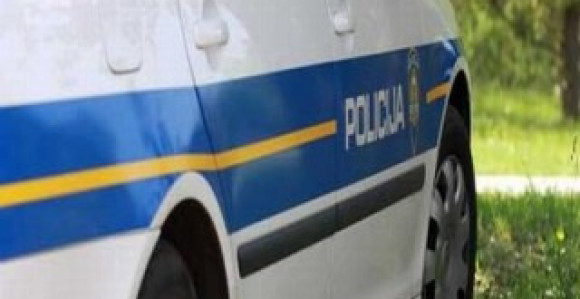 Zadar: Motociklista pokosio majku sa bebom u naručju!