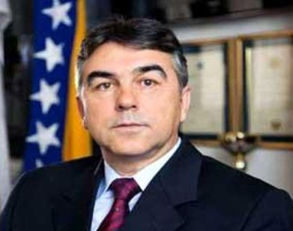 Danas odlazi Salihović