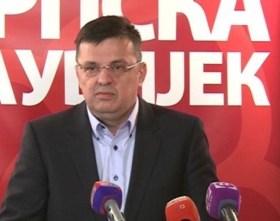 СНСД: До краја године излазимо из рецесије!