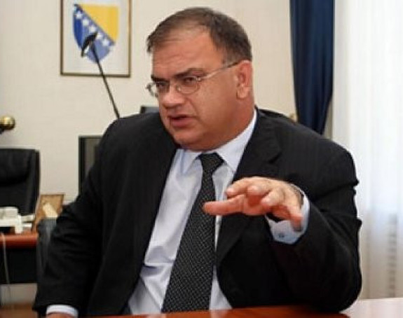 Неопходно повезивање опозиционих партија