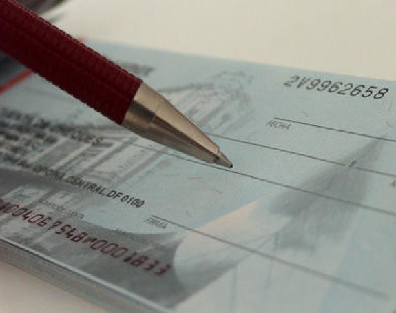 Željezničari našli 2 miliona dolara i predali ih policiji