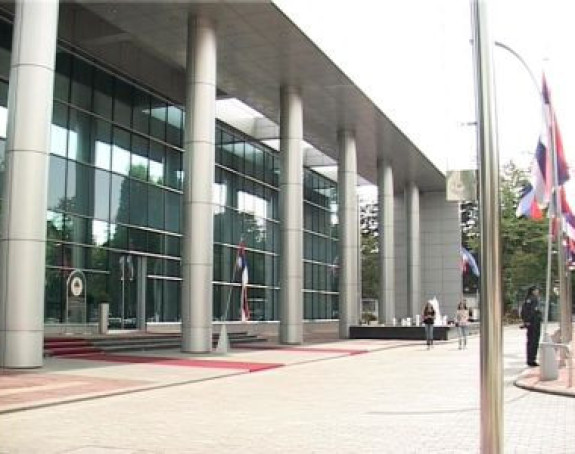 Debakl pompezno najavljenih projekata