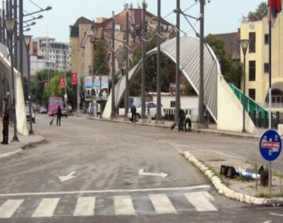 Glasanje u Kosovskoj Mitrovici 17. novembra