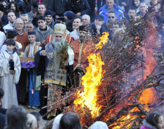 U Crnoj Gori proslava Božića uz podjele