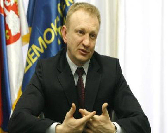 ДС мора да буде лидер, а не привјесак СНС