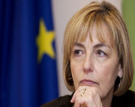 Pusić: Kasno za povlačenje tužbi
