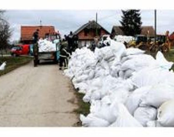Poplave ugrožavaju sela u okolini Siska