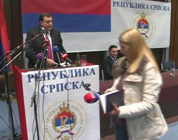 Dodik psovao i vrijeđao BN TV i opoziciju (VIDEO)